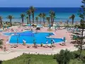 Wakacje nad morzem z basenem, palmy, plaża. Idealne miejsce na wypoczynek, sprawdź biuro podróży index opinie.